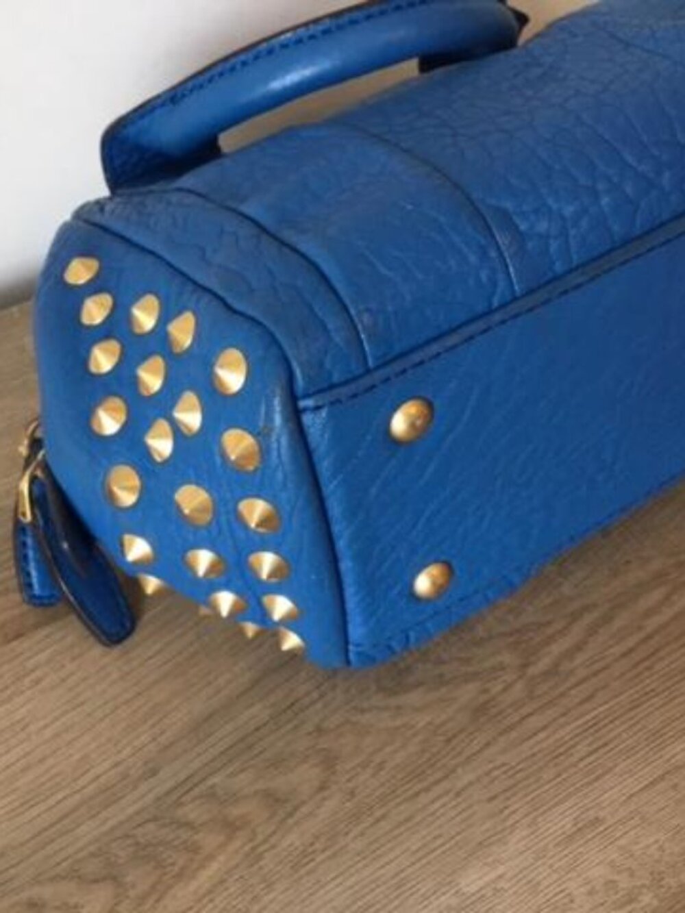 Authentic MCM Keana Studded Boston Satchel Crossbody Handbag Vibrant Blue P9076 - Picture 7 of 13